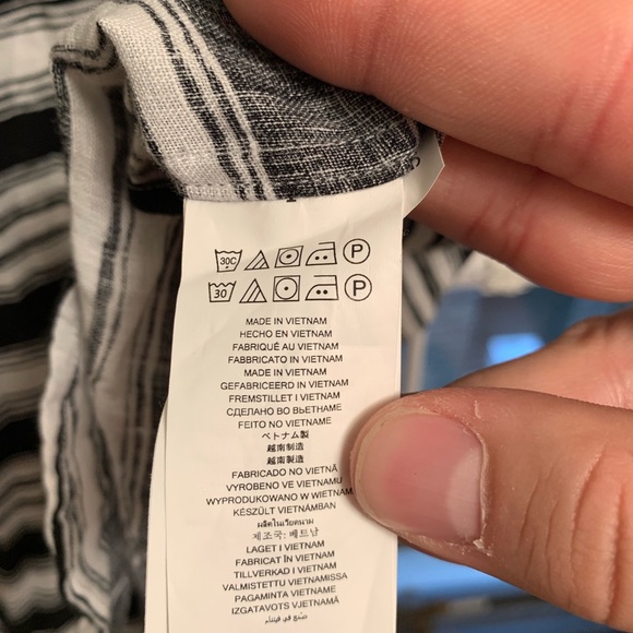 Men’s Michael Kors button down - Picture 3 of 3